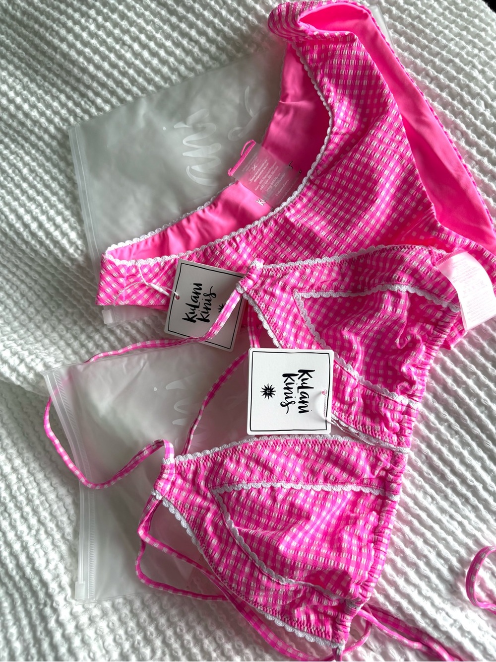 Kulani Kinis Pink Diva Gingham Halter Bikini Top Size L NWT - Picture 16 of 16
